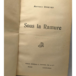 Sous la ramure