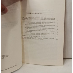 Sur les Grandes options du developpement economique et social de...