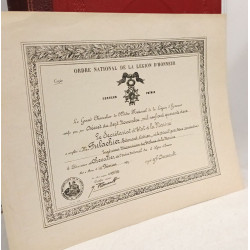 La légion d'honneur sa société d'entraide et son musée les anciens...